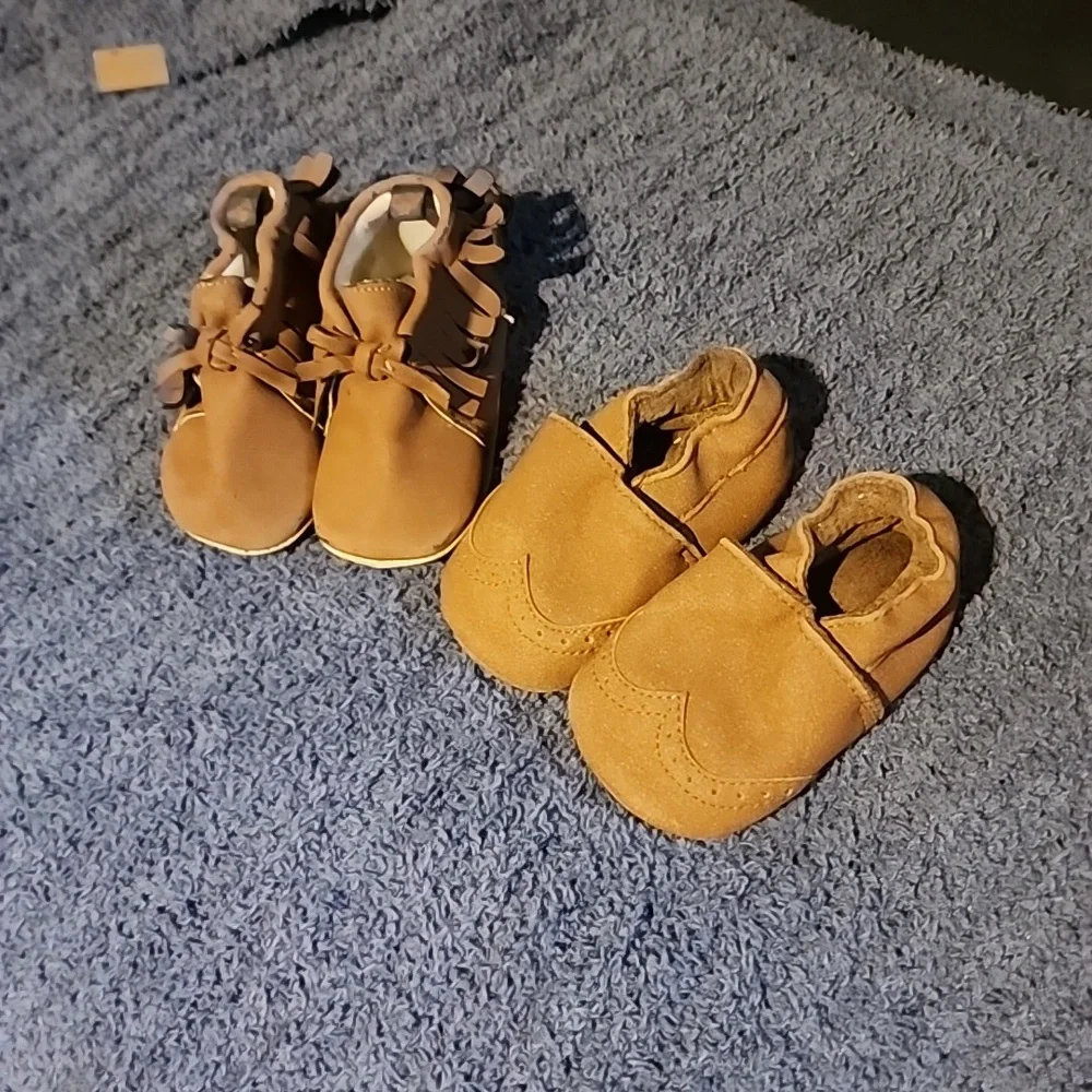 Baby moccasins 3-6 month - Picture 1 of 1